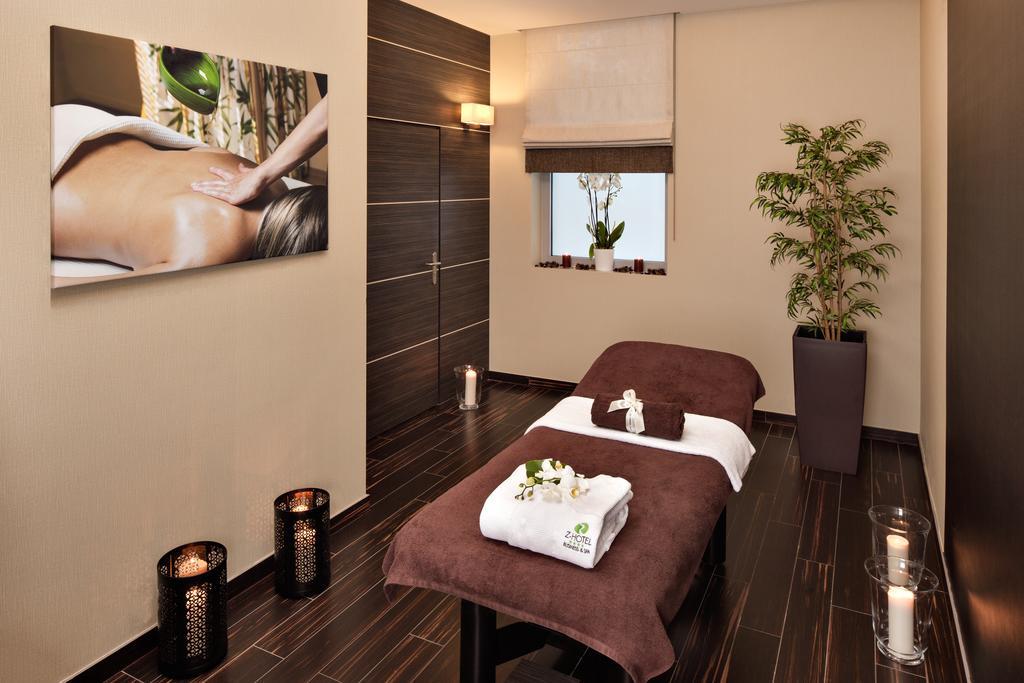 Z-Hotel Business & Spa オトフォツク エクステリア 写真