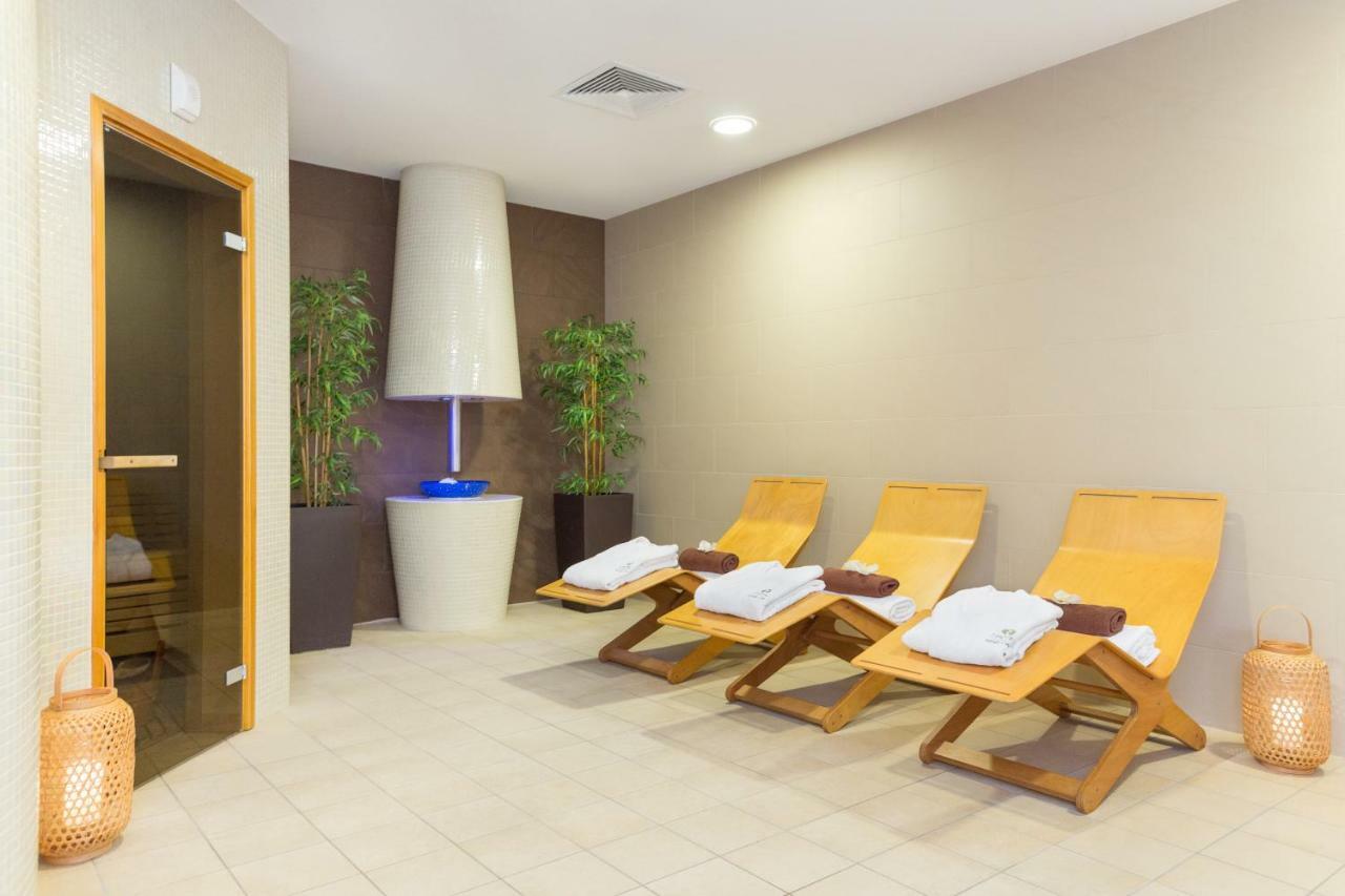 Z-Hotel Business & Spa オトフォツク エクステリア 写真